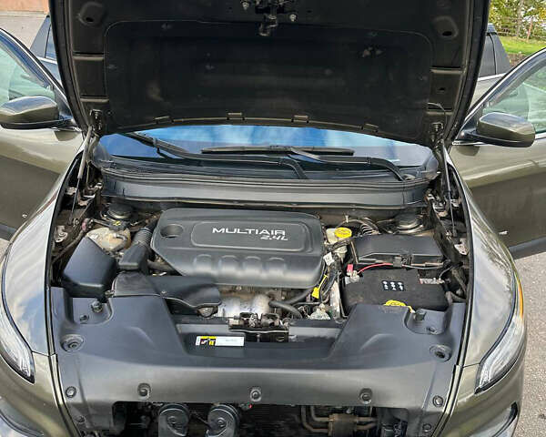 Зеленый Джип Чероки, объемом двигателя 2.36 л и пробегом 131 тыс. км за 14000 $, фото 13 на Automoto.ua