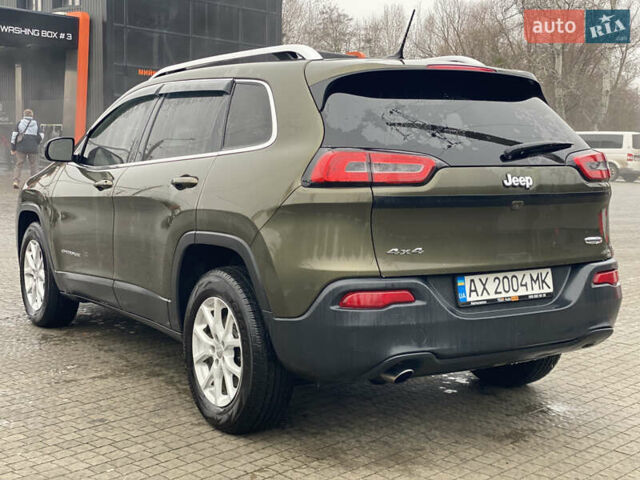 Зеленый Джип Чероки, объемом двигателя 2.36 л и пробегом 180 тыс. км за 13500 $, фото 10 на Automoto.ua