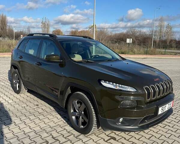 Зелений Джип Cherokee, об'ємом двигуна 2.2 л та пробігом 116 тис. км за 19500 $, фото 2 на Automoto.ua