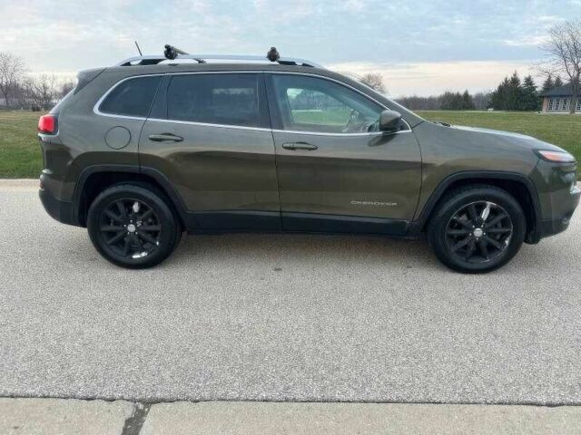 Зелений Джип Cherokee, об'ємом двигуна 2.4 л та пробігом 119 тис. км за 5600 $, фото 7 на Automoto.ua