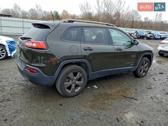 Зеленый Джип Чероки, объемом двигателя 3.24 л и пробегом 174 тыс. км за 1600 $, фото 2 на Automoto.ua