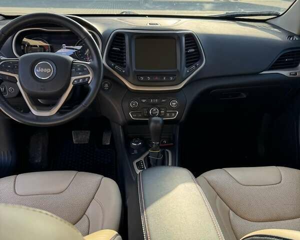 Зелений Джип Cherokee, об'ємом двигуна 2.2 л та пробігом 116 тис. км за 19500 $, фото 11 на Automoto.ua