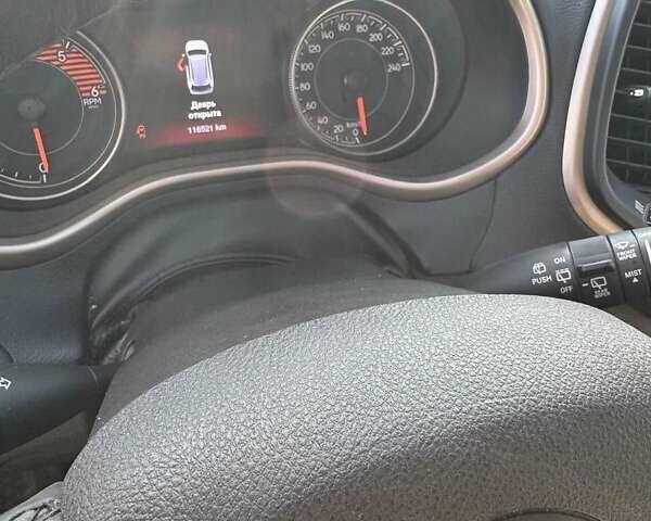 Зелений Джип Cherokee, об'ємом двигуна 2.2 л та пробігом 116 тис. км за 19500 $, фото 10 на Automoto.ua