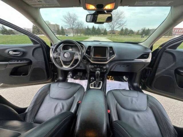 Зелений Джип Cherokee, об'ємом двигуна 2.4 л та пробігом 119 тис. км за 5600 $, фото 10 на Automoto.ua