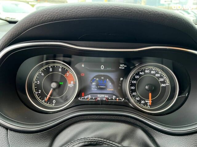 Зеленый Джип Чероки, объемом двигателя 3.2 л и пробегом 93 тыс. км за 21990 $, фото 20 на Automoto.ua