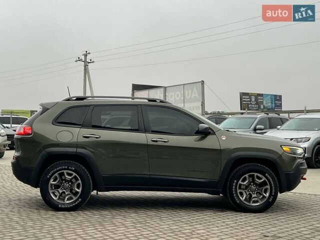 Зеленый Джип Чероки, объемом двигателя 3.2 л и пробегом 93 тыс. км за 21990 $, фото 9 на Automoto.ua
