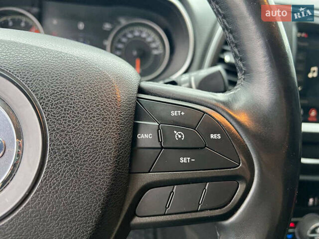 Зеленый Джип Чероки, объемом двигателя 3.2 л и пробегом 93 тыс. км за 21990 $, фото 22 на Automoto.ua