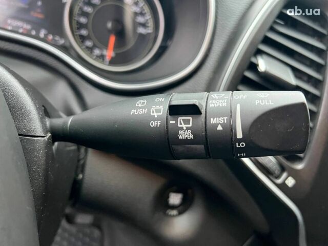 Зеленый Джип Чероки, объемом двигателя 3.2 л и пробегом 93 тыс. км за 21990 $, фото 24 на Automoto.ua