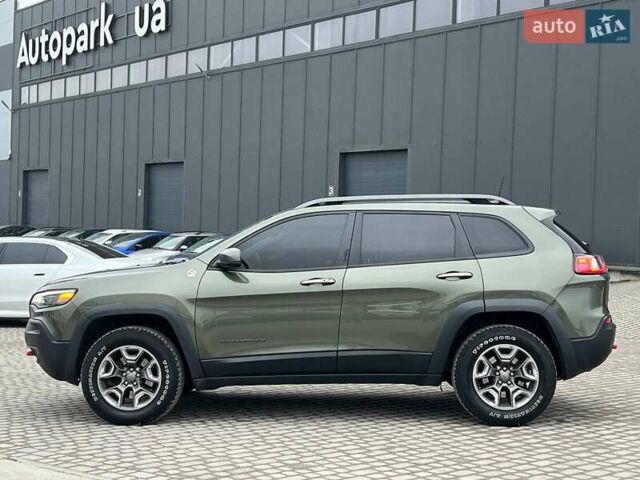 Зеленый Джип Чероки, объемом двигателя 3.2 л и пробегом 93 тыс. км за 21990 $, фото 3 на Automoto.ua