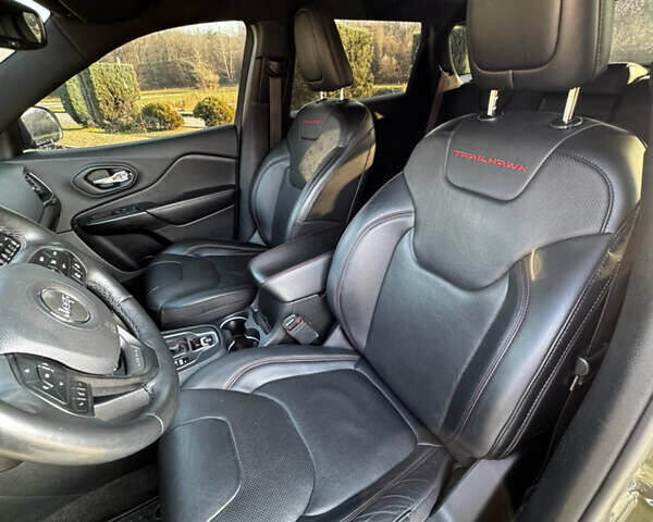 Зелений Джип Cherokee, об'ємом двигуна 3.24 л та пробігом 114 тис. км за 21700 $, фото 10 на Automoto.ua