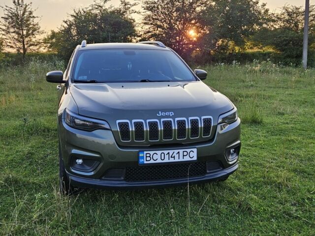 Зелений Джип Cherokee, об'ємом двигуна 2.4 л та пробігом 118 тис. км за 17500 $, фото 2 на Automoto.ua