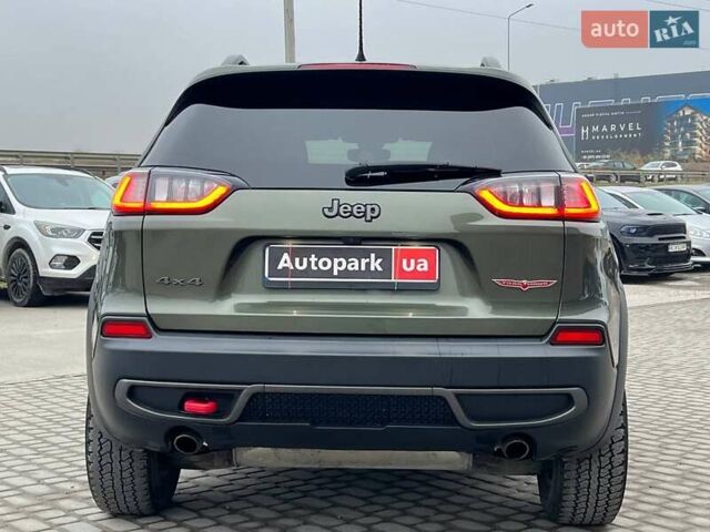 Зеленый Джип Чероки, объемом двигателя 3.2 л и пробегом 93 тыс. км за 21990 $, фото 6 на Automoto.ua