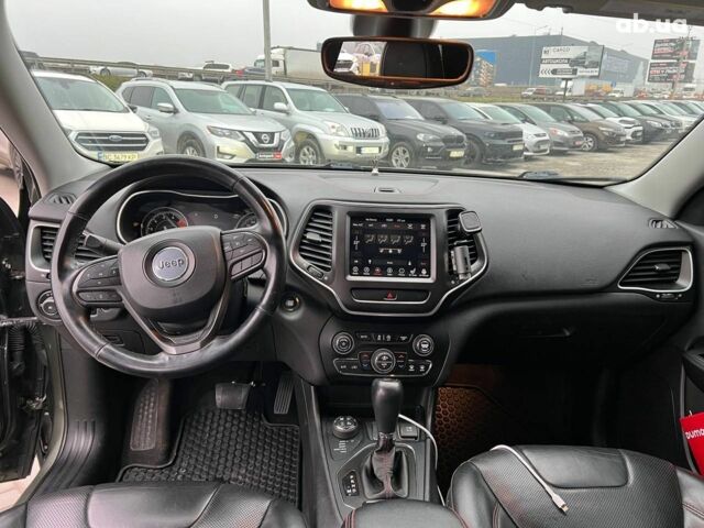 Зеленый Джип Чероки, объемом двигателя 3.2 л и пробегом 93 тыс. км за 21990 $, фото 37 на Automoto.ua