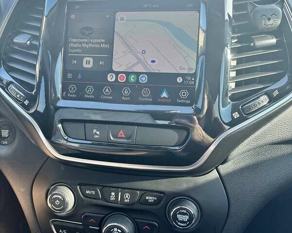 Зелений Джип Cherokee, об'ємом двигуна 3.24 л та пробігом 52 тис. км за 19500 $, фото 8 на Automoto.ua