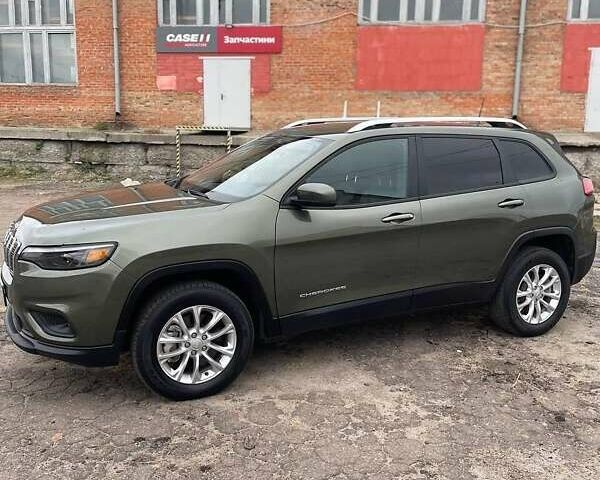 Зеленый Джип Чероки, объемом двигателя 2.36 л и пробегом 81 тыс. км за 13950 $, фото 1 на Automoto.ua