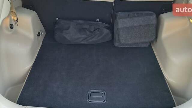Зеленый Джип Чероки, объемом двигателя 2.36 л и пробегом 155 тыс. км за 17300 $, фото 2 на Automoto.ua
