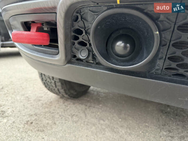 Зелений Джип Cherokee, об'ємом двигуна 3.24 л та пробігом 124 тис. км за 19900 $, фото 12 на Automoto.ua