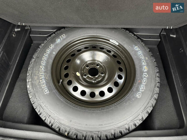 Зелений Джип Cherokee, об'ємом двигуна 3.24 л та пробігом 124 тис. км за 19900 $, фото 44 на Automoto.ua