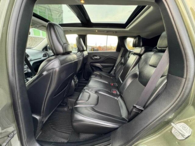 Зеленый Джип Чероки, объемом двигателя 2.4 л и пробегом 29 тыс. км за 4100 $, фото 12 на Automoto.ua