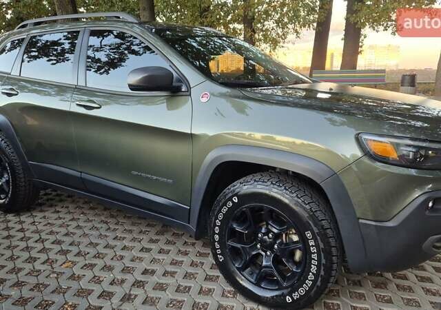 Джип Чероки 2021 в Полтаве на Automoto.ua Зеленый Джип Чероки, объемом двигателя 3.24 л и пробегом 91 тыс. км за 22000 $, фото 6 на Automoto.ua