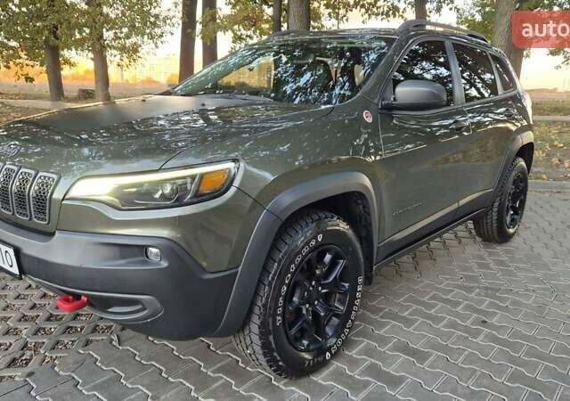 Джип Чероки 2021 в Полтаве на Automoto.ua Зеленый Джип Чероки, объемом двигателя 3.24 л и пробегом 91 тыс. км за 22000 $, фото 2 на Automoto.ua