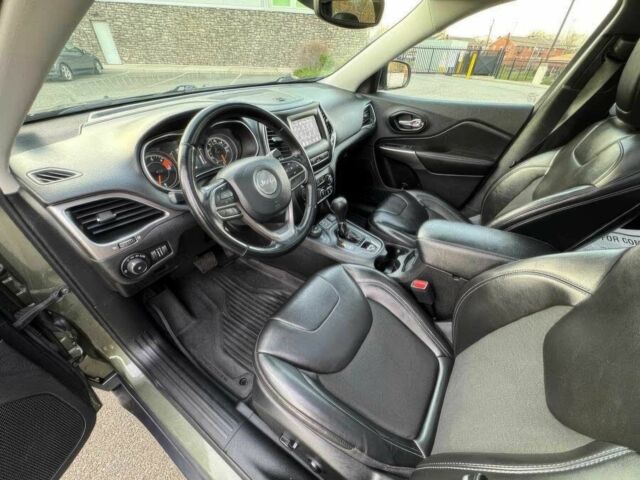 Зеленый Джип Чероки, объемом двигателя 2.4 л и пробегом 11 тыс. км за 5900 $, фото 8 на Automoto.ua