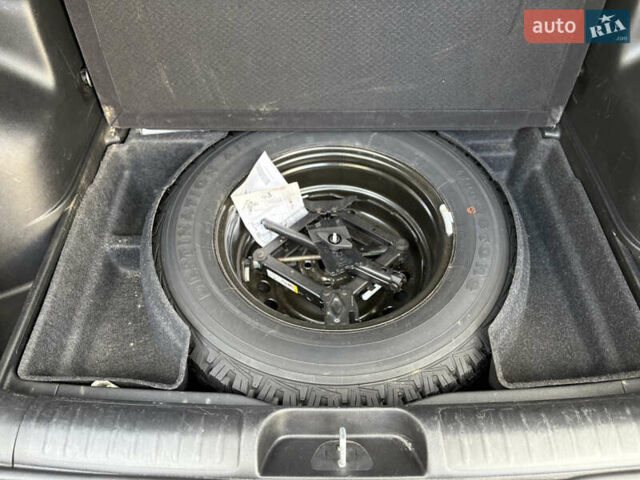 Зелений Джип Cherokee, об'ємом двигуна 3.24 л та пробігом 74 тис. км за 17700 $, фото 13 на Automoto.ua