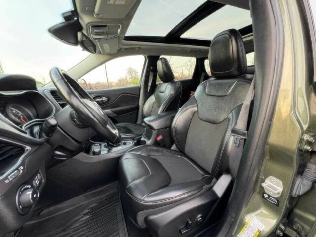 Зеленый Джип Чероки, объемом двигателя 2.4 л и пробегом 29 тыс. км за 4100 $, фото 9 на Automoto.ua