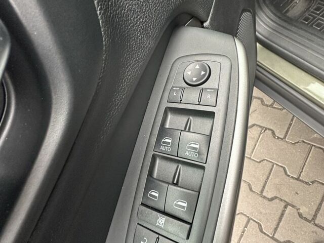 Зеленый Джип Чероки, объемом двигателя 2.4 л и пробегом 54 тыс. км за 19500 $, фото 16 на Automoto.ua