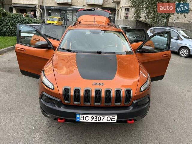 Оранжевый Джип Чероки, объемом двигателя 2.36 л и пробегом 232 тыс. км за 11999 $, фото 36 на Automoto.ua