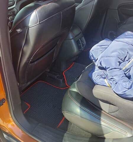 Помаранчевий Джип Cherokee, об'ємом двигуна 2.36 л та пробігом 197 тис. км за 15499 $, фото 10 на Automoto.ua