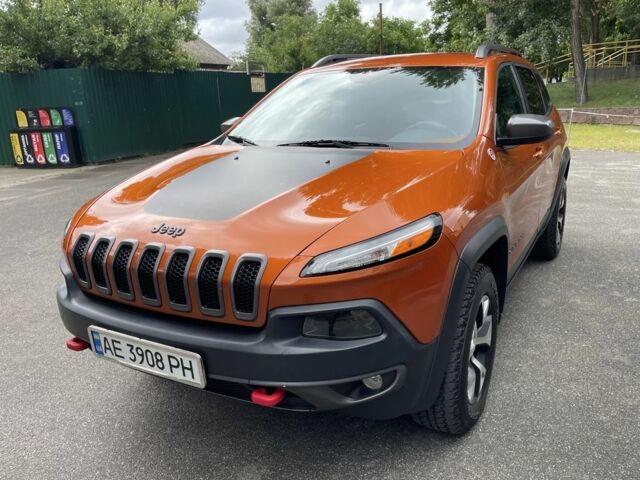 Оранжевый Джип Чероки, объемом двигателя 3.2 л и пробегом 157 тыс. км за 15900 $, фото 1 на Automoto.ua