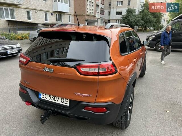Оранжевый Джип Чероки, объемом двигателя 2.36 л и пробегом 232 тыс. км за 11999 $, фото 14 на Automoto.ua