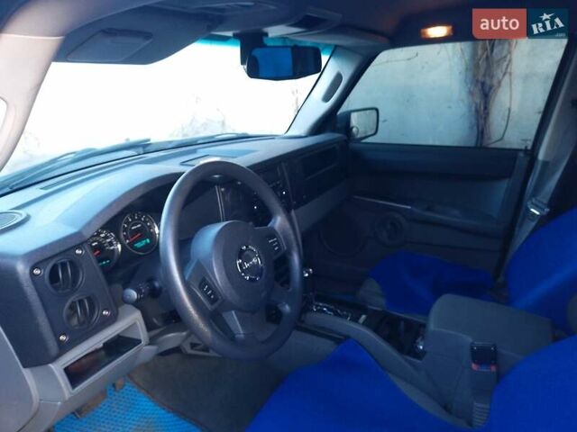Синий Джип Коммандер, объемом двигателя 3.7 л и пробегом 285 тыс. км за 9600 $, фото 3 на Automoto.ua