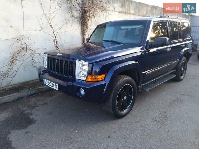 Синий Джип Коммандер, объемом двигателя 3.7 л и пробегом 285 тыс. км за 9600 $, фото 1 на Automoto.ua