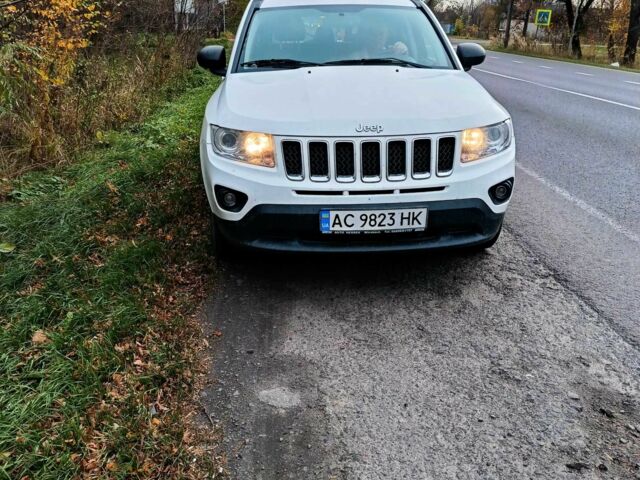 Білий Джип Compass, об'ємом двигуна 2.1 л та пробігом 170 тис. км за 9522 $, фото 2 на Automoto.ua