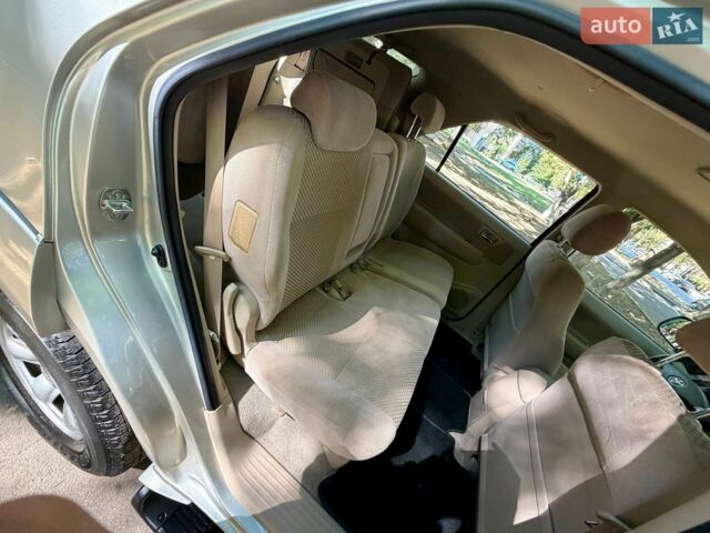 Белый Джип Компас, объемом двигателя 2.36 л и пробегом 180 тыс. км за 11084 $, фото 3 на Automoto.ua