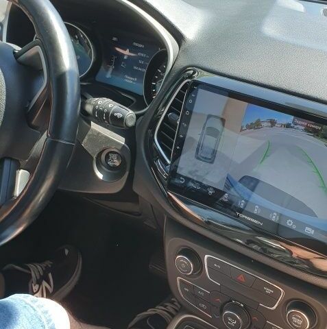 Белый Джип Компас, объемом двигателя 2.4 л и пробегом 145 тыс. км за 13847 $, фото 4 на Automoto.ua