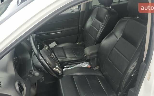 Белый Джип Компас, объемом двигателя 2.14 л и пробегом 320 тыс. км за 7600 $, фото 8 на Automoto.ua