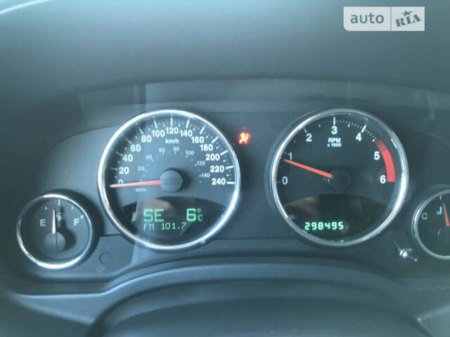 Белый Джип Компас, объемом двигателя 2.14 л и пробегом 300 тыс. км за 7500 $, фото 7 на Automoto.ua