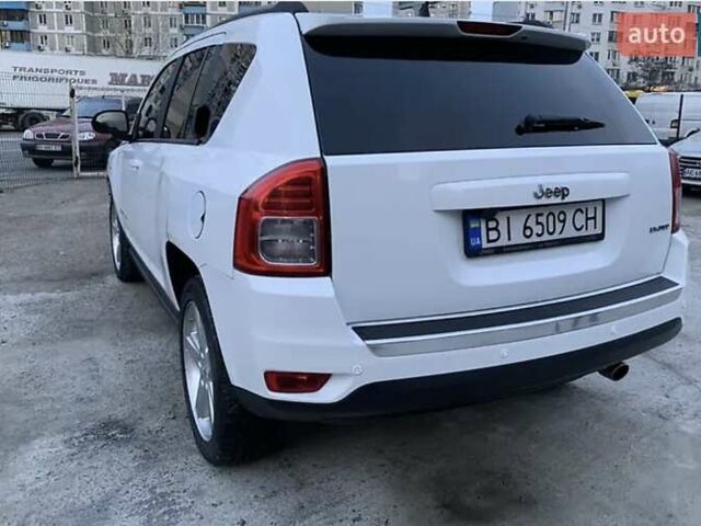 Белый Джип Компас, объемом двигателя 2.36 л и пробегом 192 тыс. км за 11800 $, фото 2 на Automoto.ua