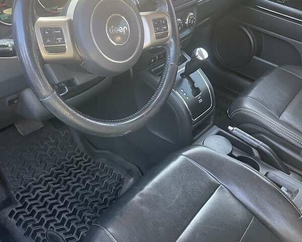 Белый Джип Компас, объемом двигателя 2.4 л и пробегом 218 тыс. км за 9800 $, фото 17 на Automoto.ua