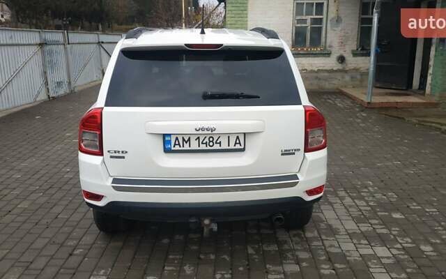 Белый Джип Компас, объемом двигателя 2.14 л и пробегом 320 тыс. км за 7600 $, фото 4 на Automoto.ua