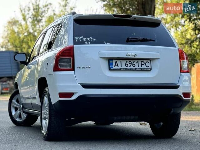 Белый Джип Компас, объемом двигателя 2.36 л и пробегом 233 тыс. км за 7800 $, фото 24 на Automoto.ua