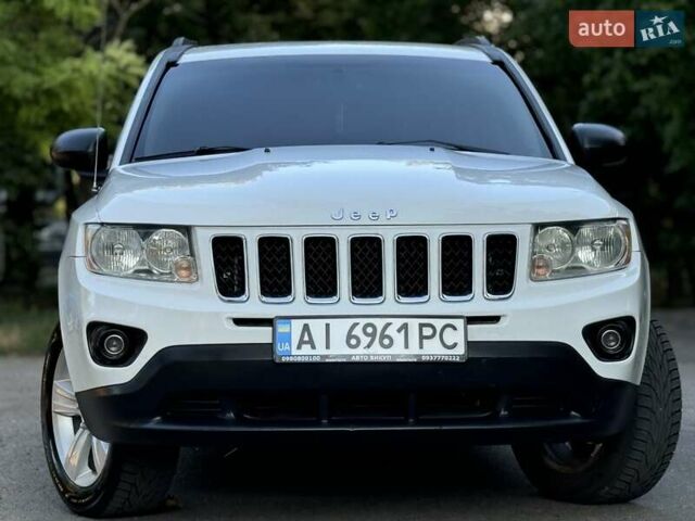 Белый Джип Компас, объемом двигателя 2.36 л и пробегом 233 тыс. км за 7800 $, фото 30 на Automoto.ua