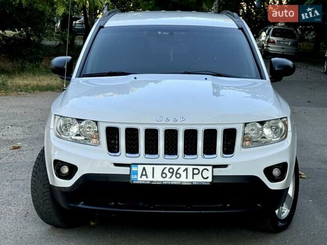 Белый Джип Компас, объемом двигателя 2.36 л и пробегом 233 тыс. км за 7800 $, фото 15 на Automoto.ua