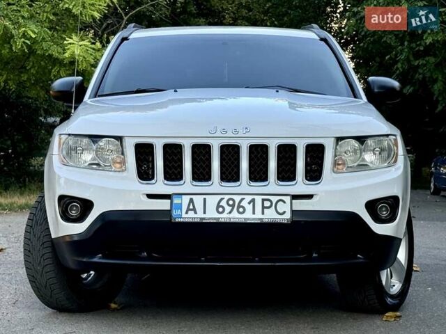 Белый Джип Компас, объемом двигателя 2.36 л и пробегом 233 тыс. км за 7800 $, фото 18 на Automoto.ua