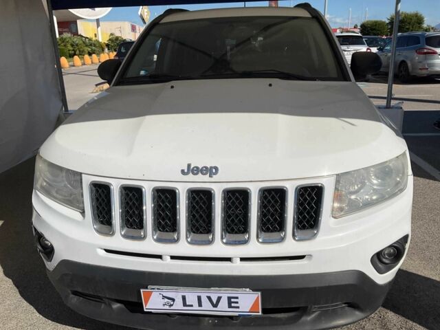 Білий Джип Compass, об'ємом двигуна 2.2 л та пробігом 235 тис. км за 4490 $, фото 1 на Automoto.ua