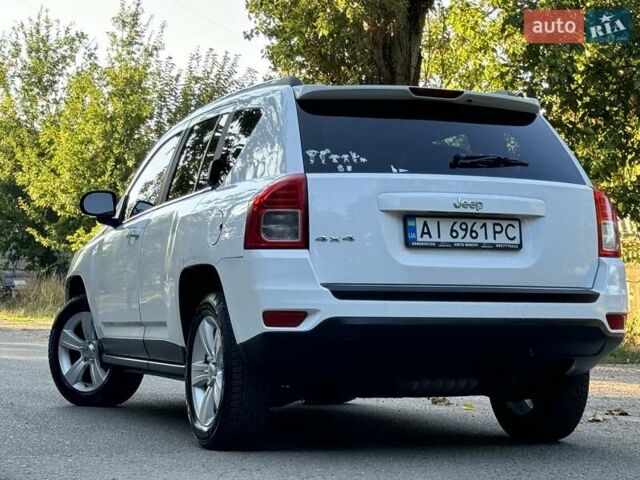 Белый Джип Компас, объемом двигателя 2.36 л и пробегом 233 тыс. км за 7800 $, фото 25 на Automoto.ua