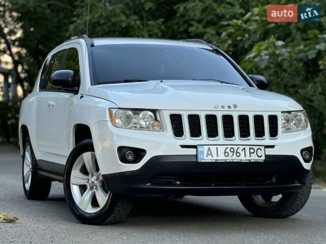 Белый Джип Компас, объемом двигателя 2.36 л и пробегом 233 тыс. км за 7800 $, фото 29 на Automoto.ua